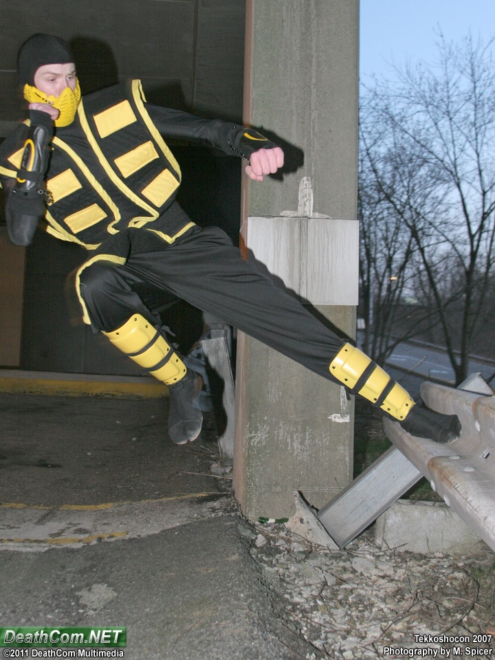 tekkoshocon2007-m13se-kombat-011.jpg