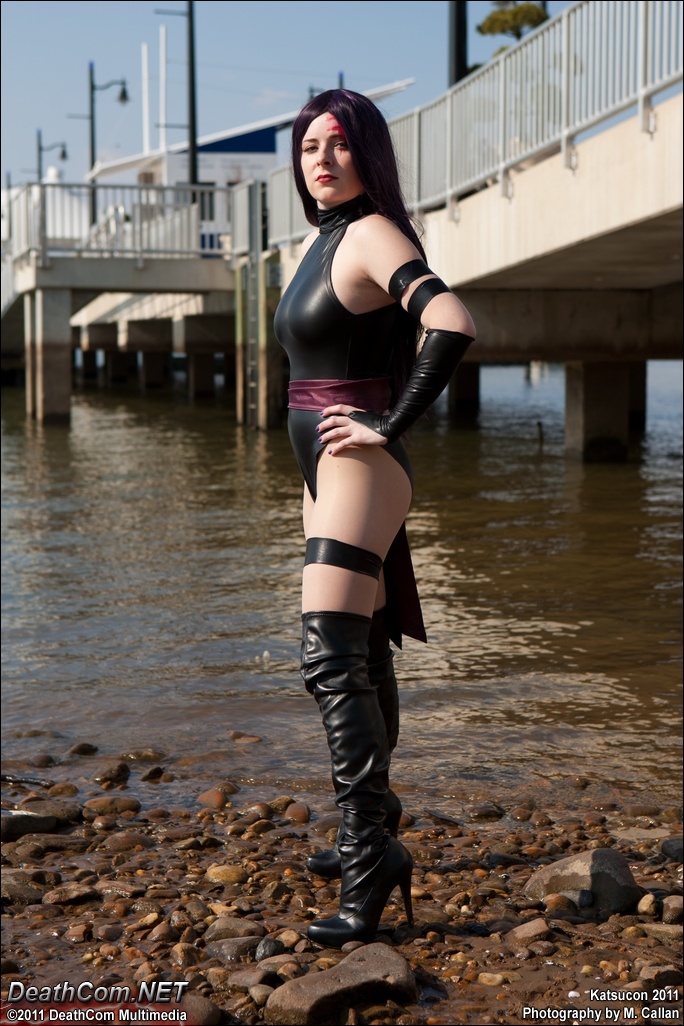 Katsucon_2011_-_DCM_-_Psylocke_-_006.jpg