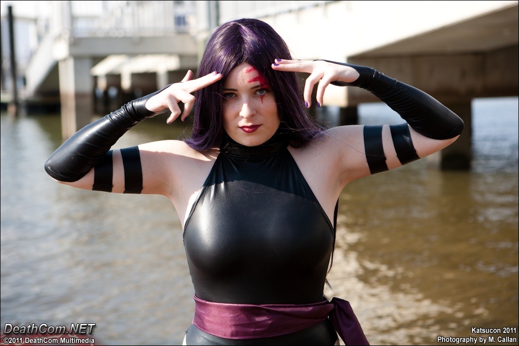 Katsucon_2011_-_DCM_-_Psylocke_-_007.jpg