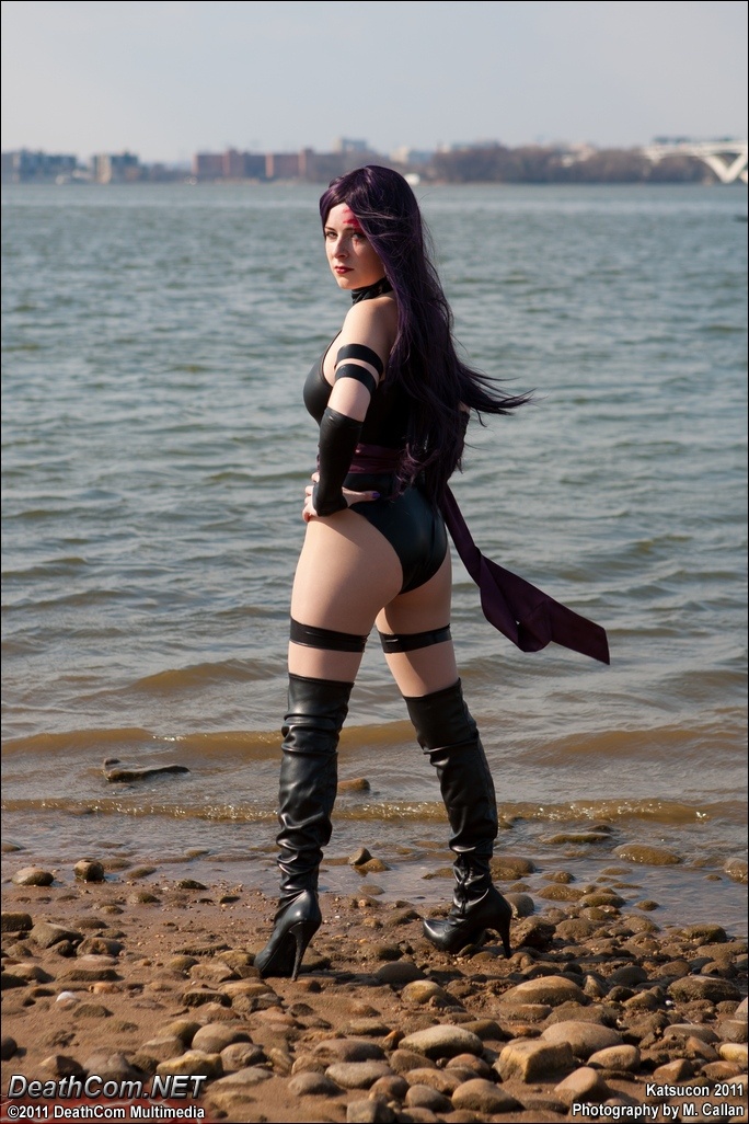 Katsucon_2011_-_DCM_-_Psylocke_-_009.jpg