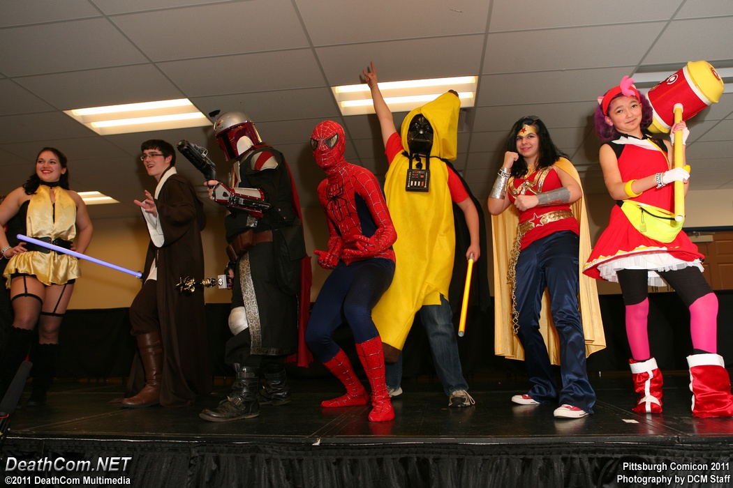 Pittsburgh_Comicon_2011_-_070.jpg