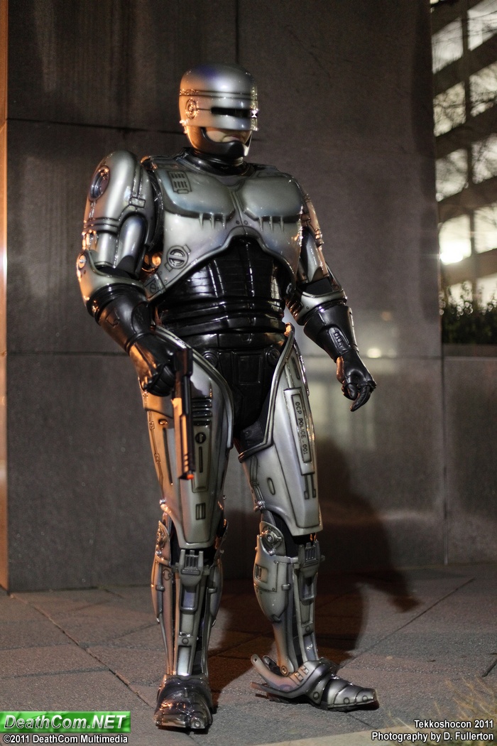 Tekkoshocon_2011_-_cf_trl_-_Robocop_-_015.jpg