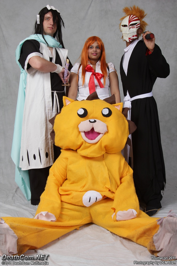 Youmacon_2011_-_Saturday_-_006_.jpg