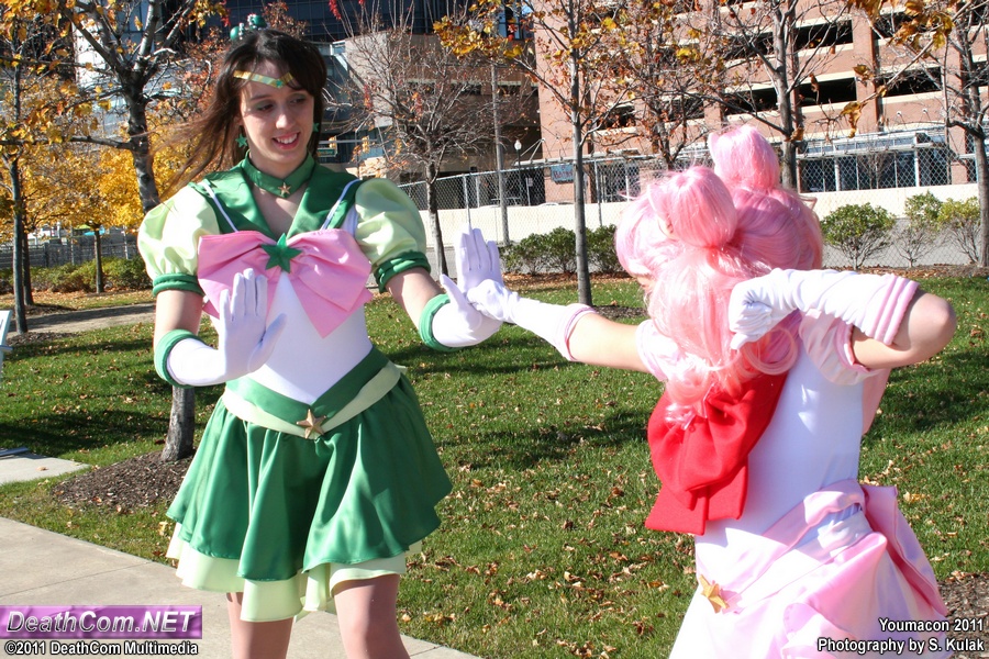 Youmacon_2011_-_CFALK_-_Sailormoon_-_019.jpg