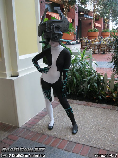 Katsucon_2012_Hall_D1_006.JPG