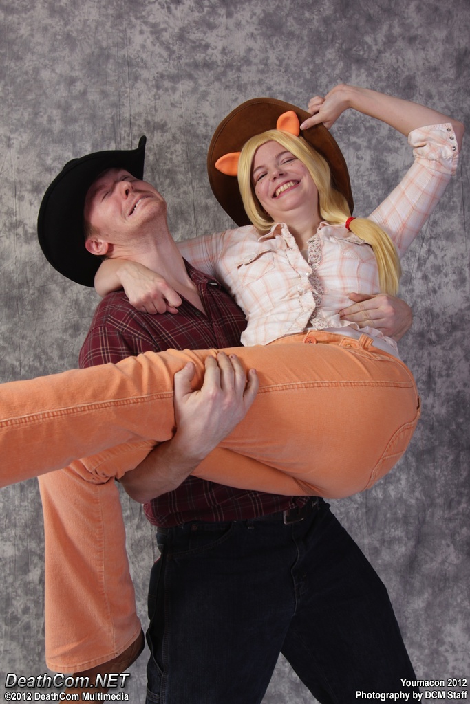 Youmacon_2012_-_Friday_-_271.jpg