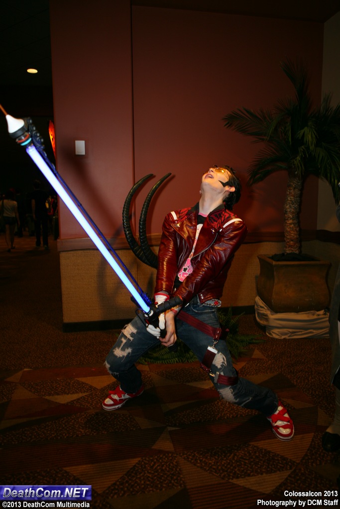 Colossalcon_2013_-_Hall_Cosplay_018.JPG