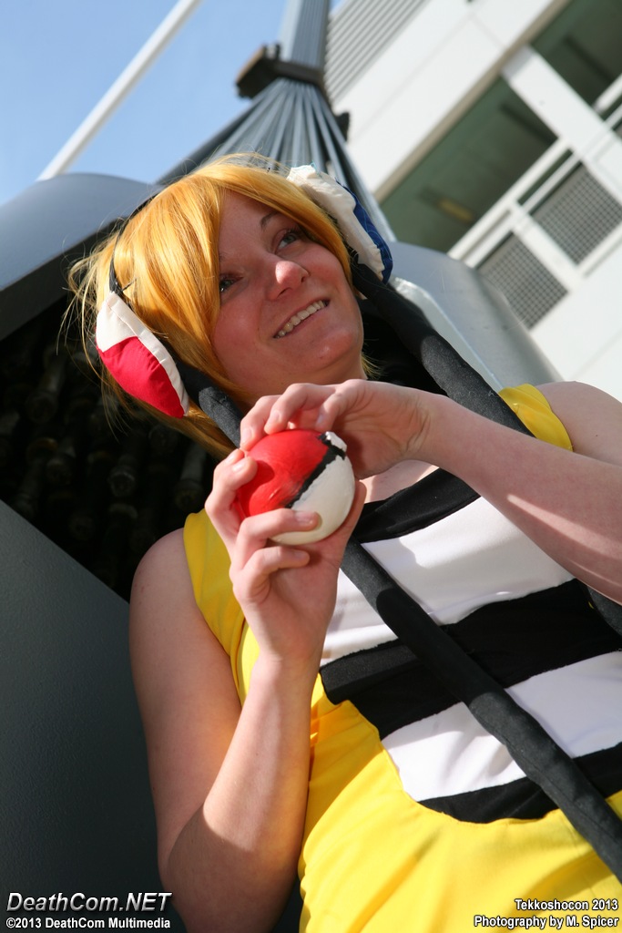 Tekkoshocon_2013_-_CFM13_-_Pokemon_-_007.JPG