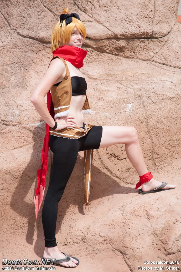 Colossalcon_2016_-_CFM13_-_Re_Zero_003.jpg