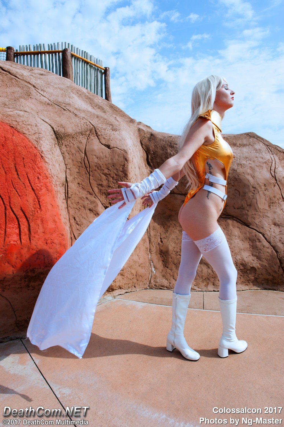 Colossalcon_2017_-_CF_NGM_-_Emma_Frost_008.jpg