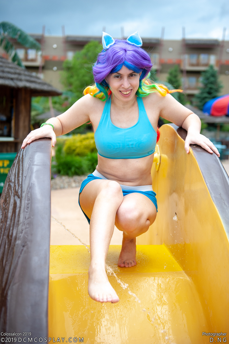 Colossalcon_2019_-_CF_DNG_-_My_Little_Pony_-_006.jpg